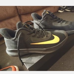 Nike shoes